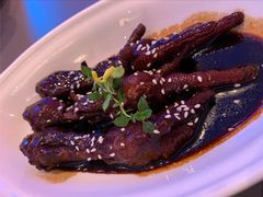 吮指鸡爪-桂满陇·蟹黄小笼汤包(清河万象店)