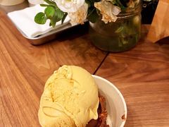 黑巧克力冰淇淋-LUNEURS月乐诗 冰淇淋咖啡(环贸店)