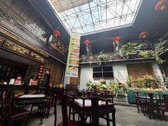 -蔼若春.传承三十年云南菜(金碧公园店)