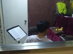 -何顺华吉他沙龙