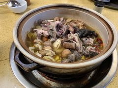 -东巴谷野生菌火锅餐厅