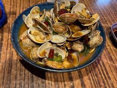 -蚝堡海鲜·威海菜·海肠捞饭·烧烤·亚洲吃蚝公司(幸福门店)