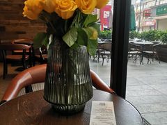 -星巴克(东莞常平富盈广场店)