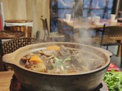 -阿润打边炉·鲜切鸡煲(华漕店)