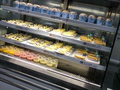 面包甜点陈列柜-宜家·瑞典风味餐厅(烟台路店)