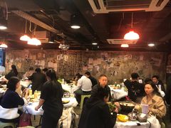 -鲜入围煮花胶鸡海鲜火锅