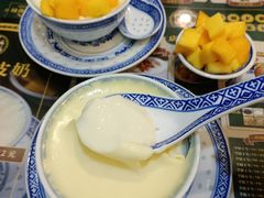 -广信牛奶甜品世家(台东店)