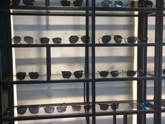 -Trend1881视光·蔡司视觉(领展广场店)