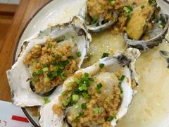 蒜蓉粉丝蒸鲍鱼-盈田盈粥庄(博山东路店)