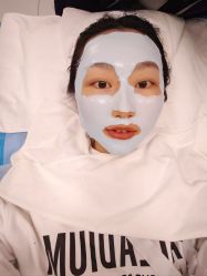 -靓芙泉专研痘痘肌