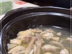 -烹然四季椰子鸡火锅(团结湖总店)