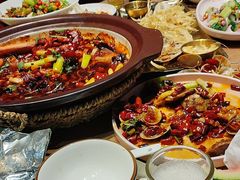 -街角等你.大连海鲜烧烤.经典铁板海鲜串(西安路店)