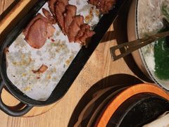 -蜜桃餐厅·伴山(湖滨商业街店)