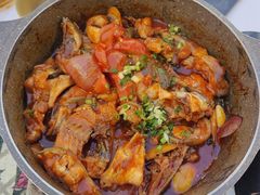 -刘姐啤酒鱼民族演艺餐厅(西街总店)