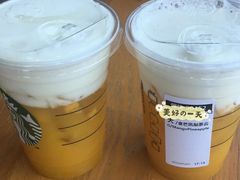 酸柠浮冷萃-星巴克(1788广场店)