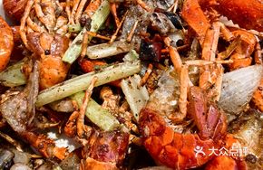 Spicy Sichuan Pepper Salt Lobster