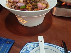 -小小饭店·休闲农庄·安吉松树林里的农家菜