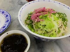 肉丁小碗干炸炸酱面-海碗居(牡丹园店)