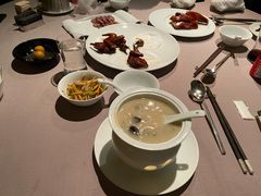 荠菜黄鱼羹-荣轩(新荣记环球金融中心店)