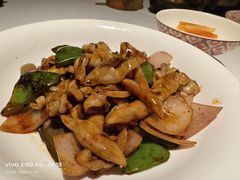 -谭厨中山传家菜.乳鸽.脆鲩鱼(华强北中航城店)