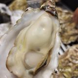 男人的加油站女人的的美容院，看着别人的朋友圈