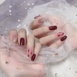 -吉吉靓甲美睫