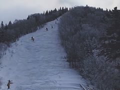 -亚布力新体委滑雪场
