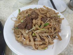 干炒牛河-禄源公·老莞诚饭店