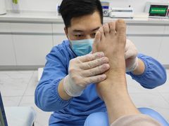 -Andrew指甲专科灰指甲·甲沟炎矫正·3D步态矫形鞋垫定制(浦三路店)