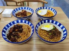 -梅溪·小伙子干挑面(安吉总店)