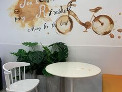 用餐区-CoCo都可(北美店)