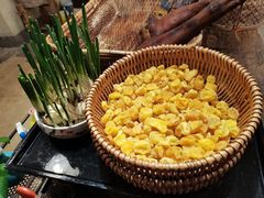 -霄汉牛三鲜湖北砂锅菜(万松园2店)