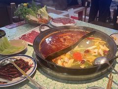 -鸿姐老火锅(疁城新天地店)