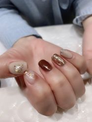 -吉吉靓甲美睫
