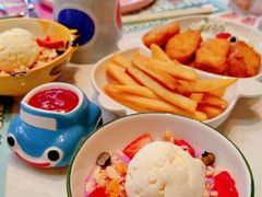 -水桶王国主题餐厅·聚会·生日派对·亲子活动·家庭套餐(亚龙湾希尔顿店)