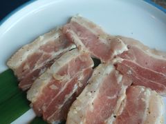 -炼火烤肉店