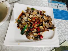 -范饭椰林川湘味海鲜·椰子鸡(三亚湾椰梦长廊店)