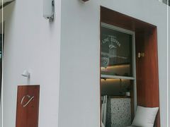 -Line 咖啡(石厦花园店)