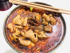 -胥佳烧鸡公牛肉面馆
