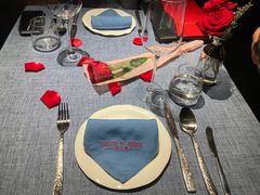 -弦月窗LUNETTE BY AMANDA(复兴路店)