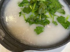 -东豪园林海鲜酒家(南港路辅路店)