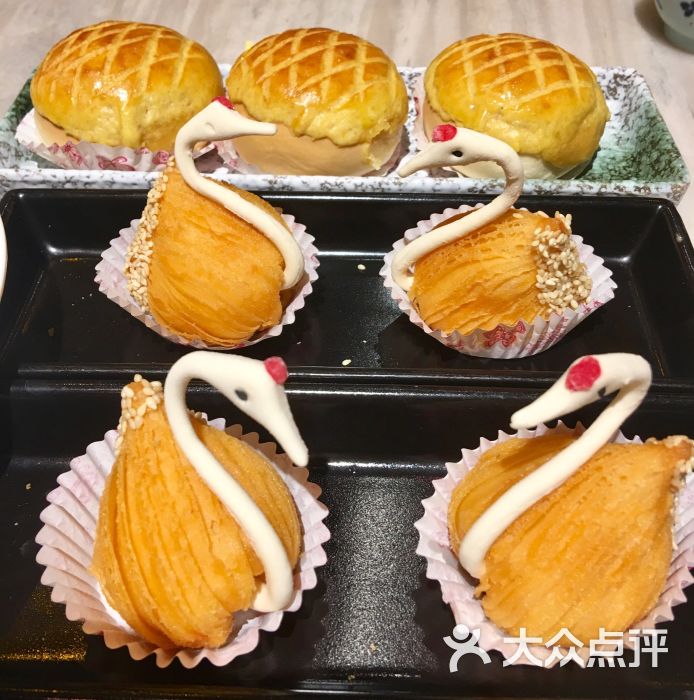 陶陶居酒家(万国广场店)鲜果榴莲天鹅酥图片 - 第12张