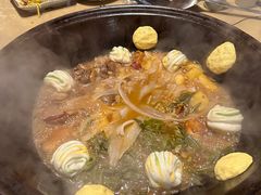 -万里闯关东铁锅炖菜馆(高新旗舰店)