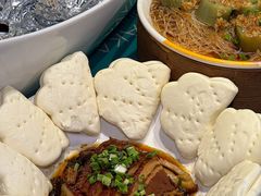 -嫩芽 ·地道重庆菜(十八梯露台夜景店)