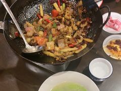 -富正毅三下锅·湘西韵味(天门山索道店)