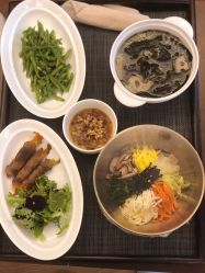 点击看大图 -妈咪爱月子中心·母婴护理