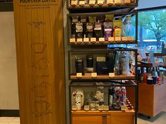 零售区-星巴克臻选(苏州汇豪店)