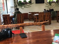 大堂-丽泽山庄·生态怀柔菜·虹鳟鱼(红螺寺店)