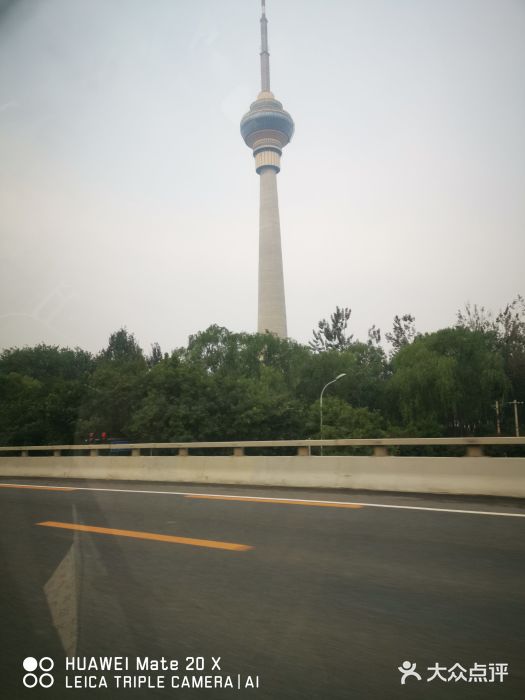 中央广播电视塔景点图片