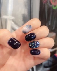 -进巍美甲